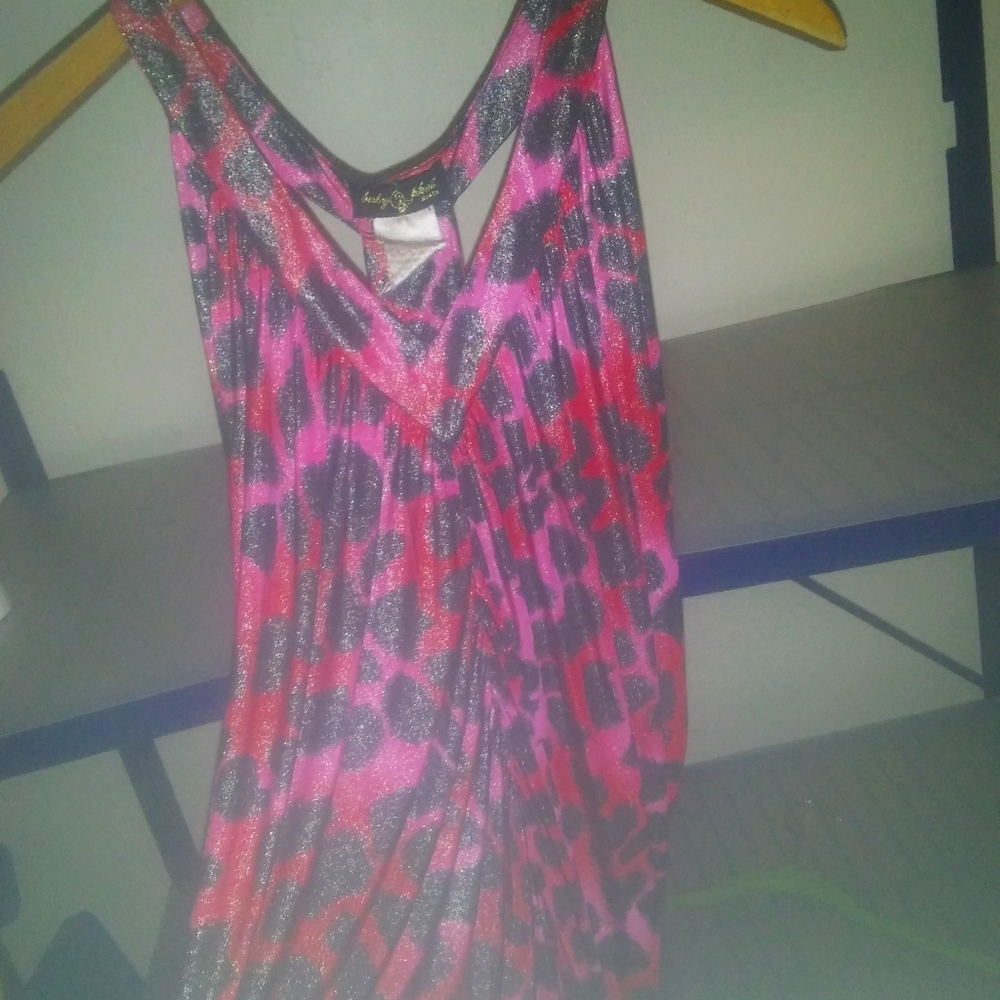 A shimmering, silky printed blouse